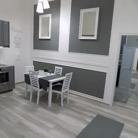 Apartman A10 Alkotmany B Budapest